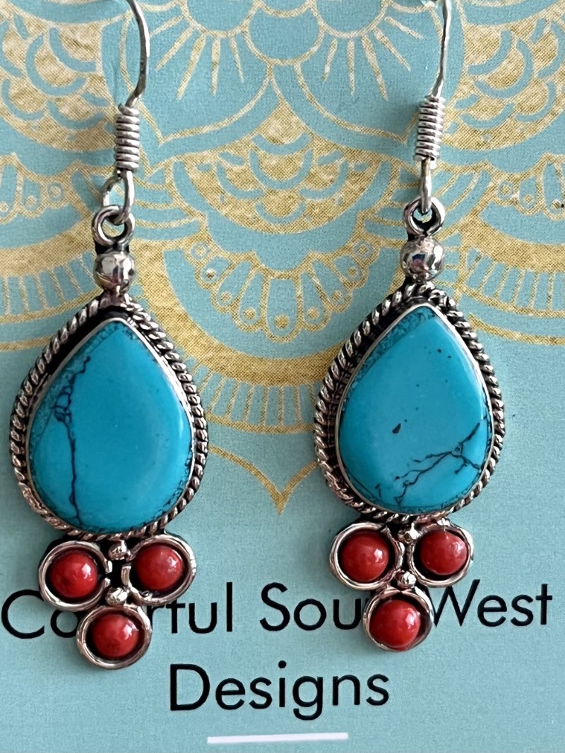 Turquoise earring with coral accent